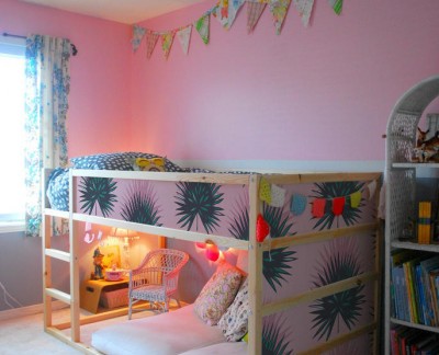 pink-tropical-pattern-nursery